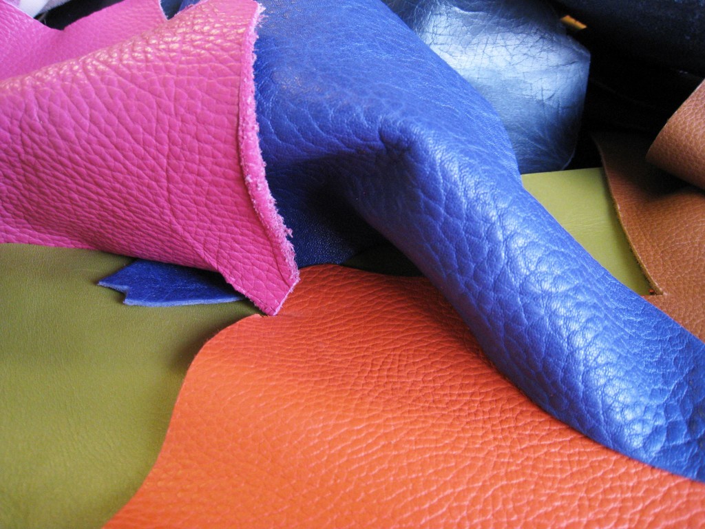 Collection d’Accessoires Patricia Ferraris Hand Made in Paris with Love Collection d’Accessoires Patricia Ferraris Hand Made in Paris with Love