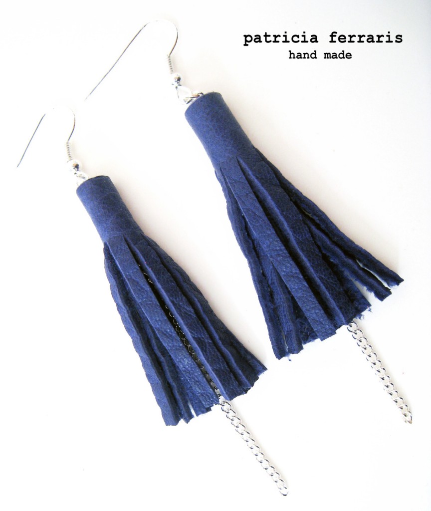 boucles-d-oreille-boucles-d-oreilles-pompon-en-cuir